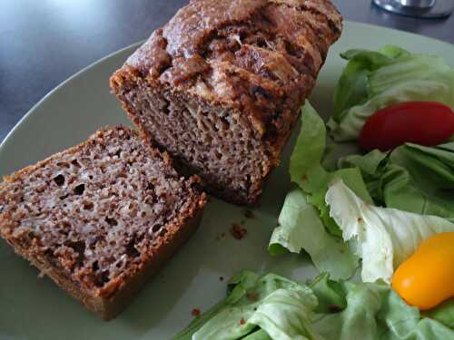 Cake à la tapenade d’olive et fromage