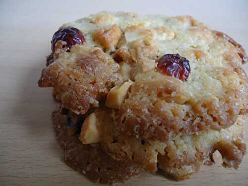 Cookies aux cranberries, noix de macadamia et chocolat blanc