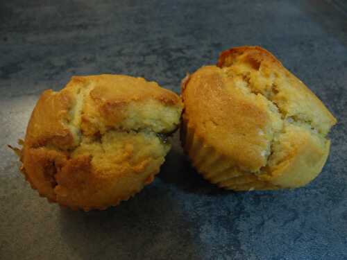 Muffins au beurre de cacahuètes et à la confiture