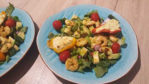 Salade healthy aux poivrons farcis et crevettes