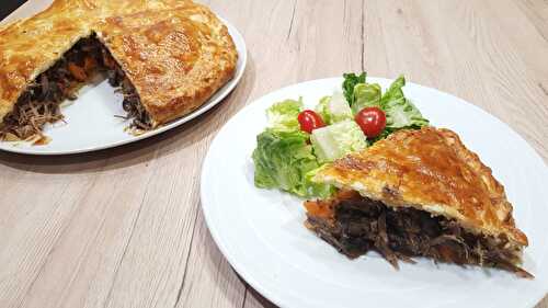 Tourte au confit de canard et aux légumes