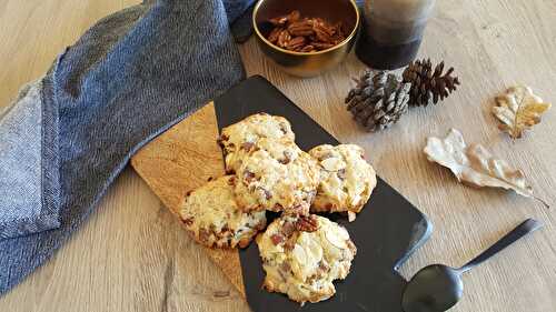 Cookies au chocolat, noix de pécan et amandes