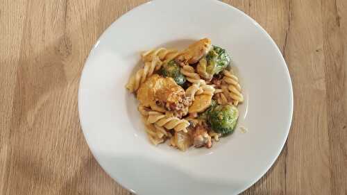 Pâtes au chou de Bruxelles, courge trompette et bleu