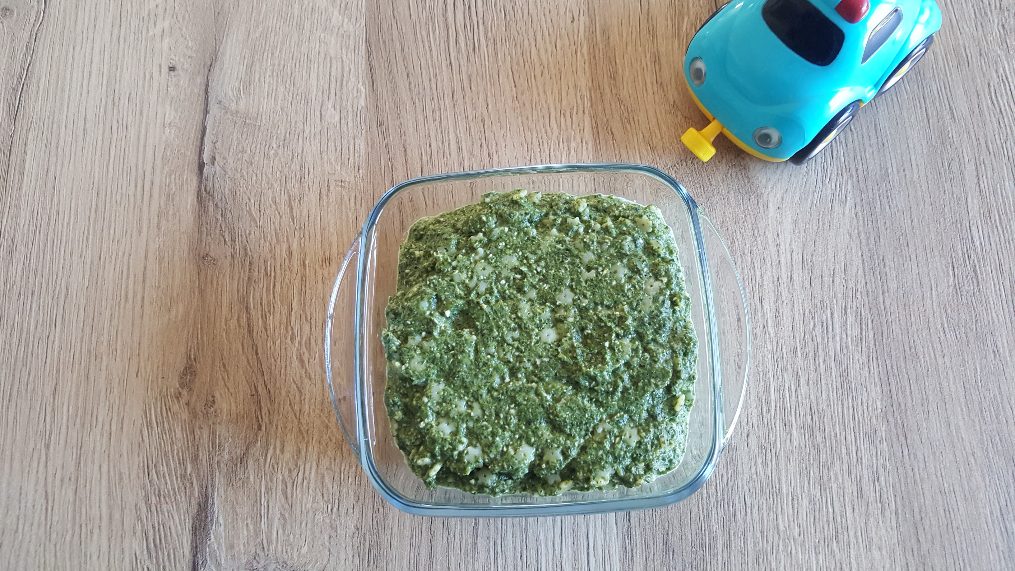 Pâtes au pesto blettes et fanes de radis