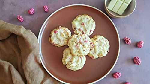 Cookies pralines roses et chocolat blanc