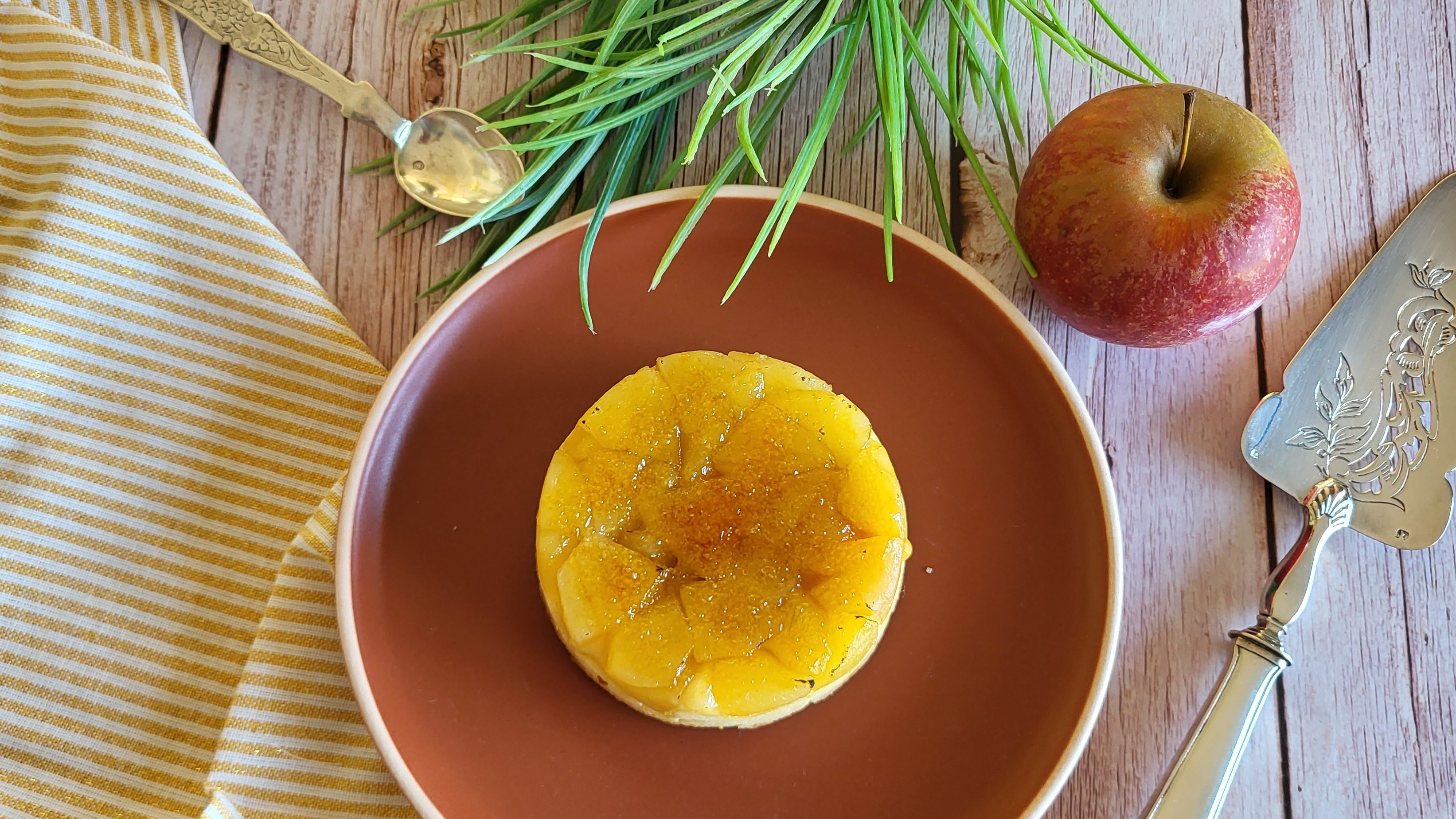 Mini Tatin de pommes et à la pâte à tartiner aux cannelés