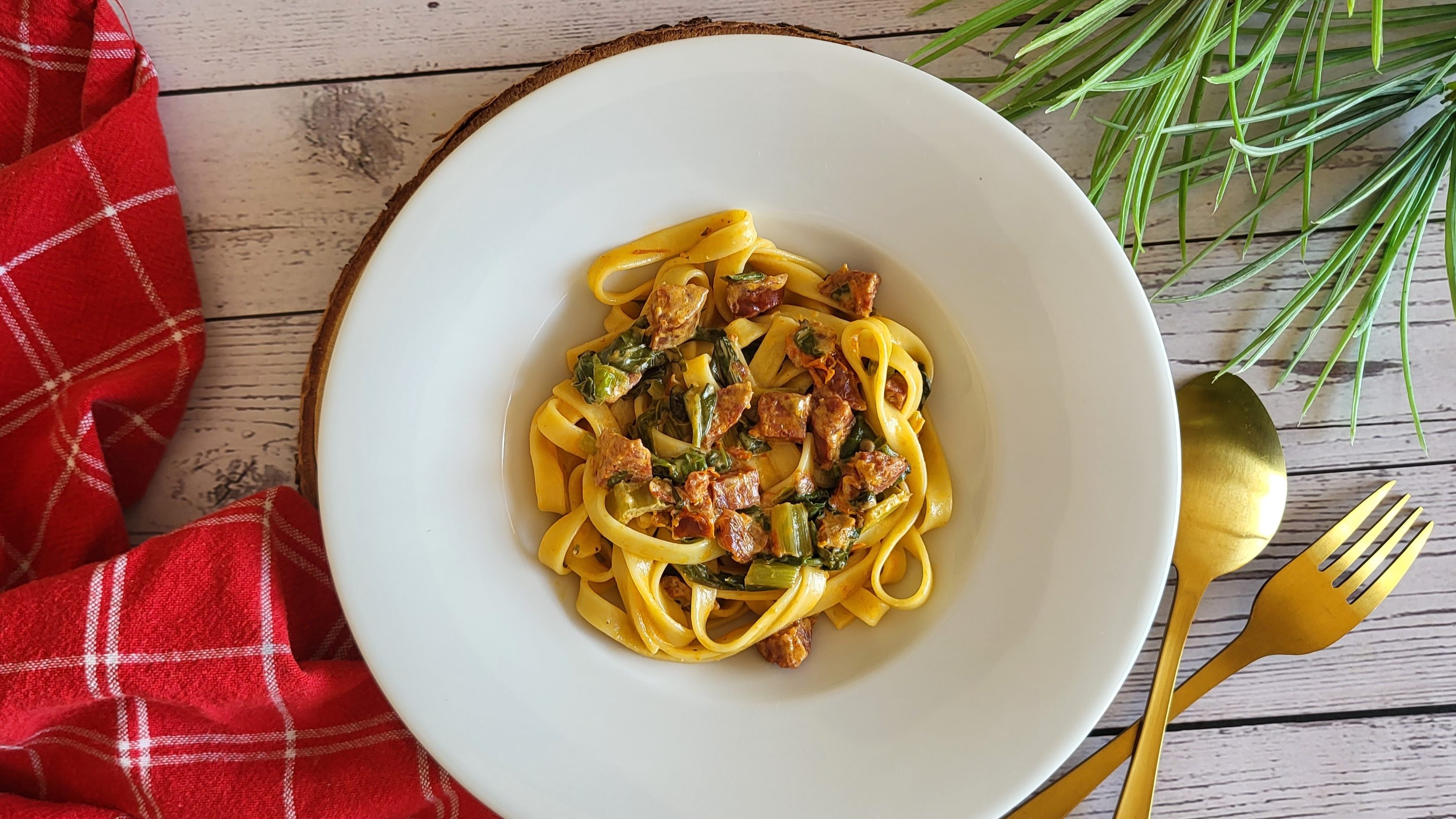 Tagliatelles épinards & chorizo