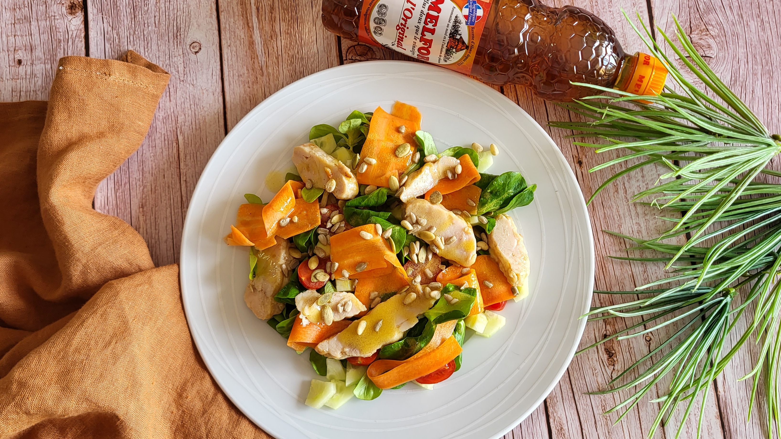Salade fraîcheur aux pickles de carottes et vinaigre Melfor