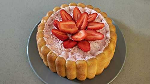 Charlotte aux fraises