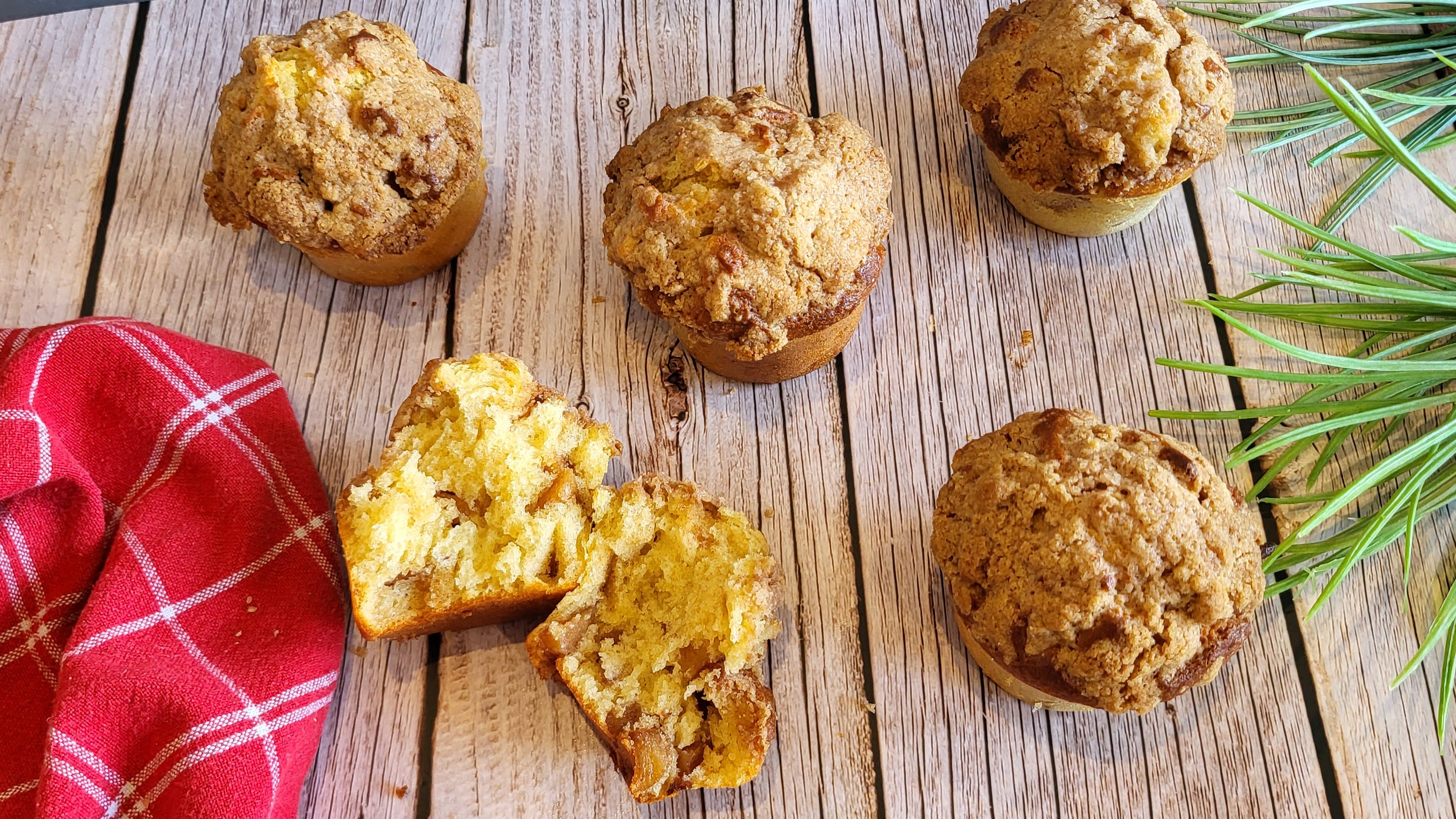 Muffins extra moelleux aux pommes caramélisées