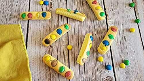 Madeleines longues aux smarties