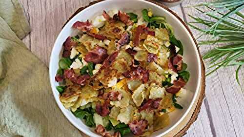 Salade verte de ravioles et bacon