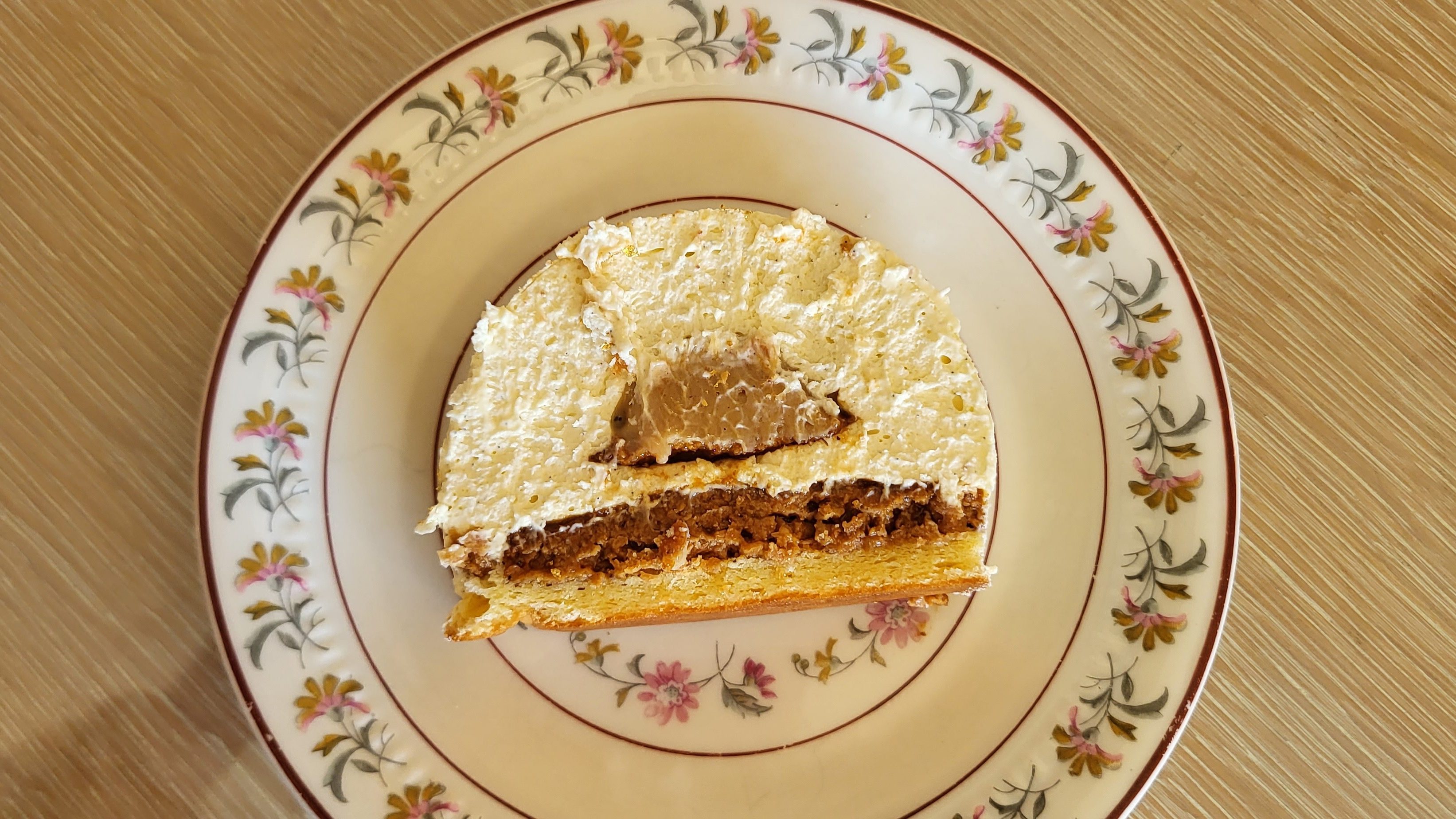 Bûche Kinder Bueno vanille noisette