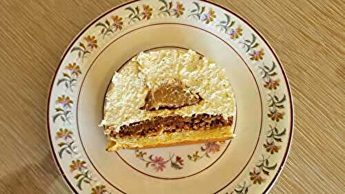 Bûche Kinder Bueno vanille noisette