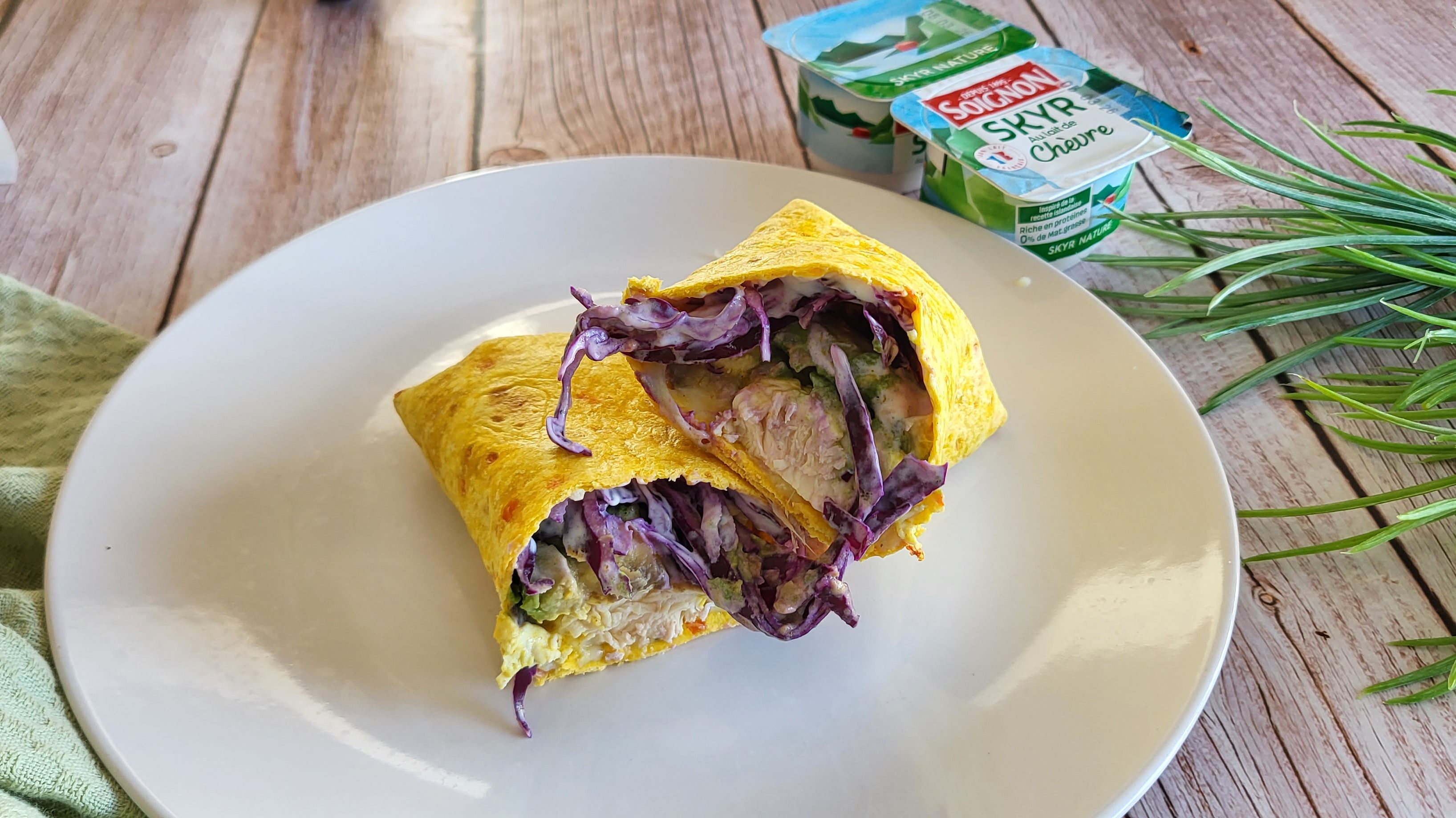 Wrap healthy au poulet mariné au Skyr de chèvre