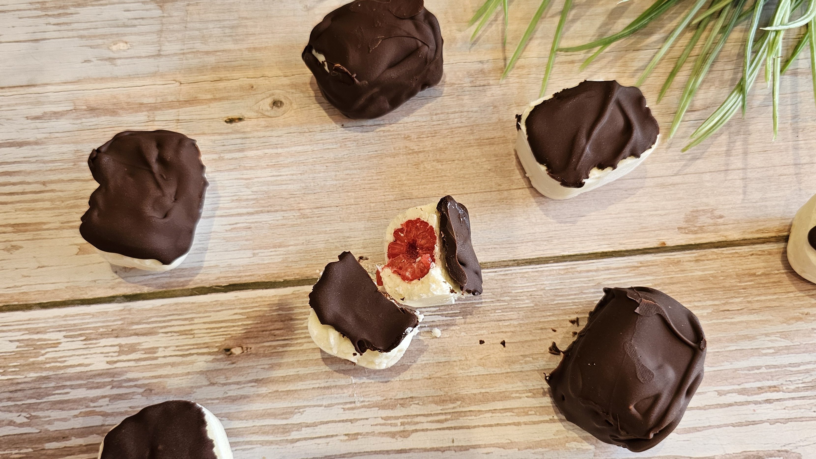 Bouchées glacées bounty framboise