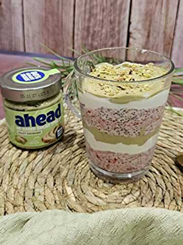 Pudding chia framboise et pistache