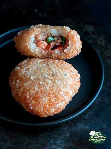 Beignets vietnamiens croustillants au riz gluant, porc et crevettes