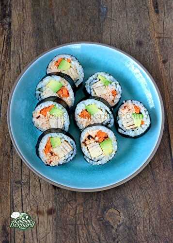 Gimbap à l'omelette et poulet