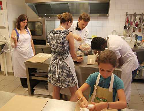 L'Atelier de Bernard chez "Les Reines": les Macarons...!