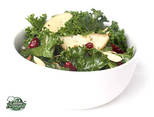 Salade de Chou Kale aux Amandes, Pommes et Canneberges - La cuisine de Bernard