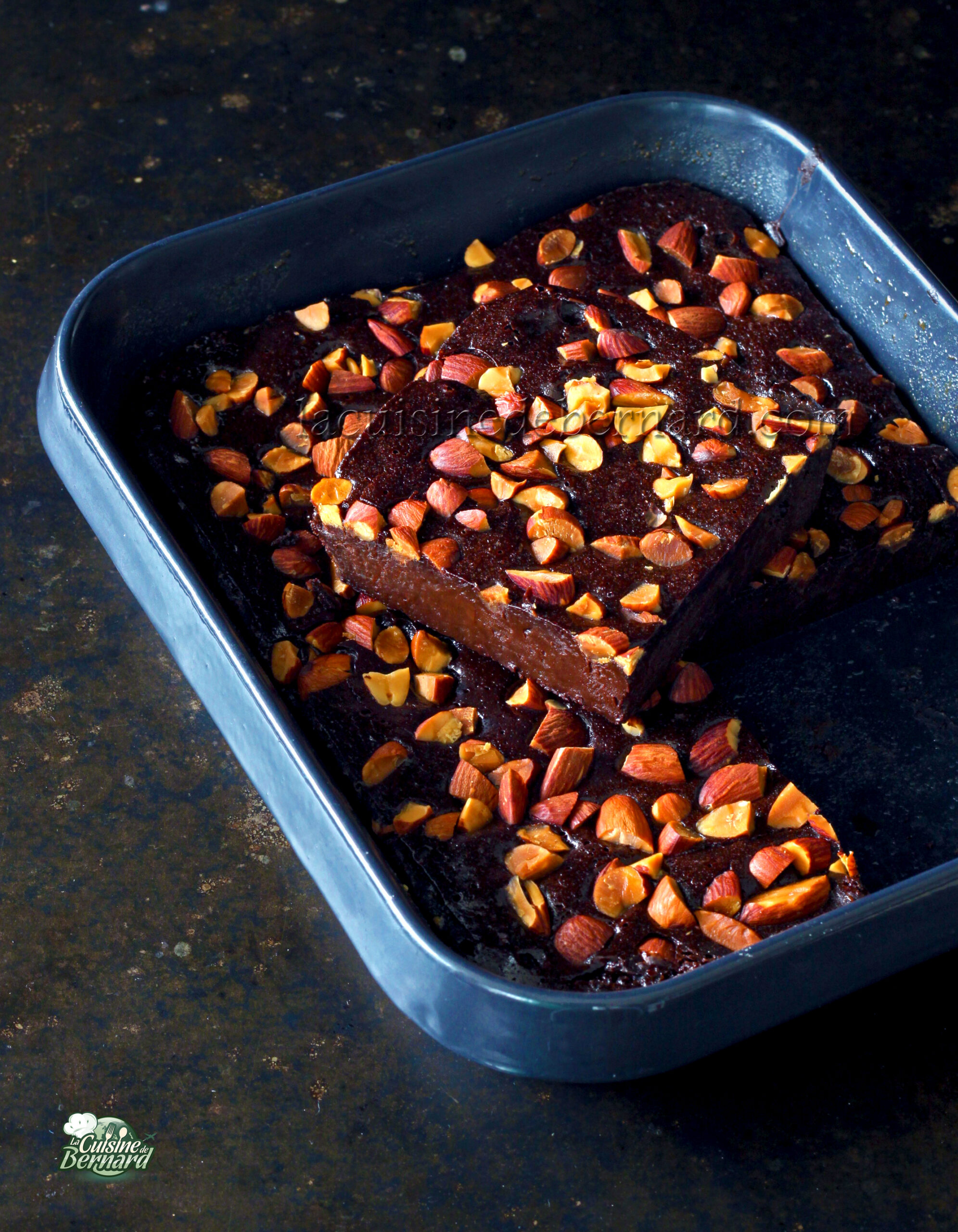 Fondant ultra chocolat et amandes grillées