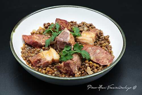 Recette des lentilles vertes de Lorraine au cochon fumé dans les Vosges