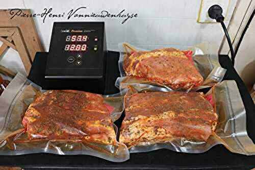 Ribs ou petites côtes cuisson basse température, sousvide, glaçage au kamado