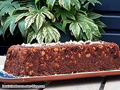 Cake au Müesli aux pépites de chocolat - 🥗 La Cuisine de Coco 🍜