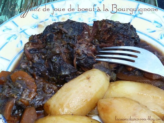 Estouffade de joue de boeuf à la Bourguignonne - 🥗 La Cuisine de Coco 🍜