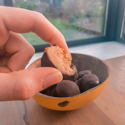 Choco peanut balls