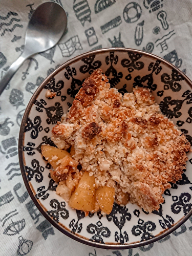 La recette du crumble aux pommes sans sucre ni beurre