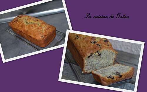 CAKE A LA BANANE ET AUX PEPITES DE CHOCOLAT