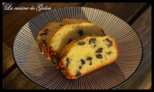 CAKE AU CANARD ET AUX OLIVES