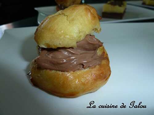 CHOUX FOURRES A LA CREME NUTELLA MASCARPONE