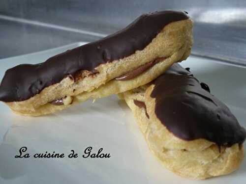 ECLAIRS AU CHOCOLAT