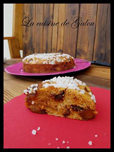 GÂTEAU AUX POMMES CARAMÉLISÉES