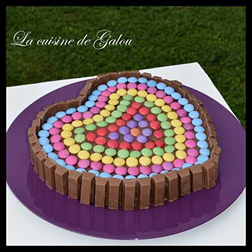 GATEAU COEUR EN SMARTIES