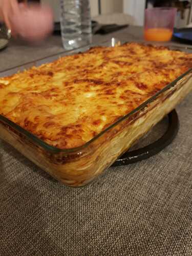 LASAGNES AU SAUMON FRAIS ET AUX POIREAUX AU CURRY