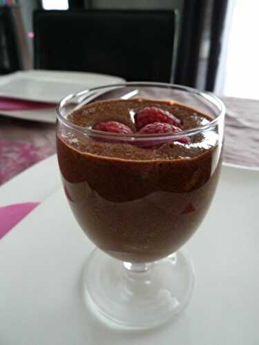 MOUSSE AU CHOCOLAT