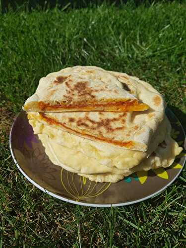 NAANS AU CHORIZO ET AU COMTE