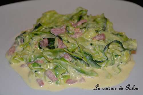 TAGLIATELLES DE COURGETTES A LA CARBONARA