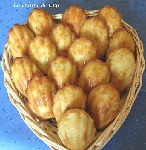 Madeleines au roquefort