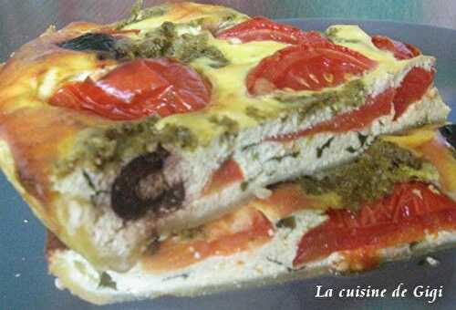 Quiche au basilic, tomates, pesto