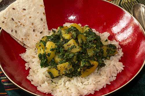 Aloo pack, curry de pommes de terre aux épinards