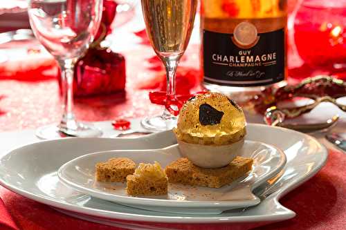 Boule de foie gras et sa gelée de Champagne truffée