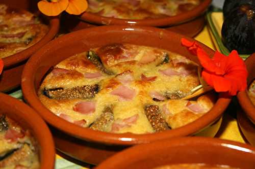 Clafoutis aux figues et au bacon