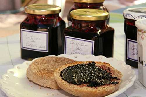 Confiture de cassis