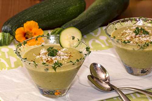 Gaspacho de courgettes à la crème de coco