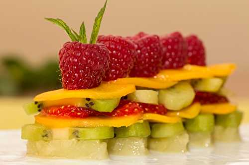 Mille-feuille de fruits frais